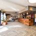 Receptionist