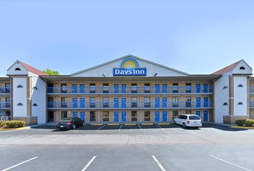 Days Inn Charlotte Northlake - Charlotte - Bygning