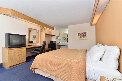 Days Inn Charlotte Northlake - Charlotte - Soveværelse