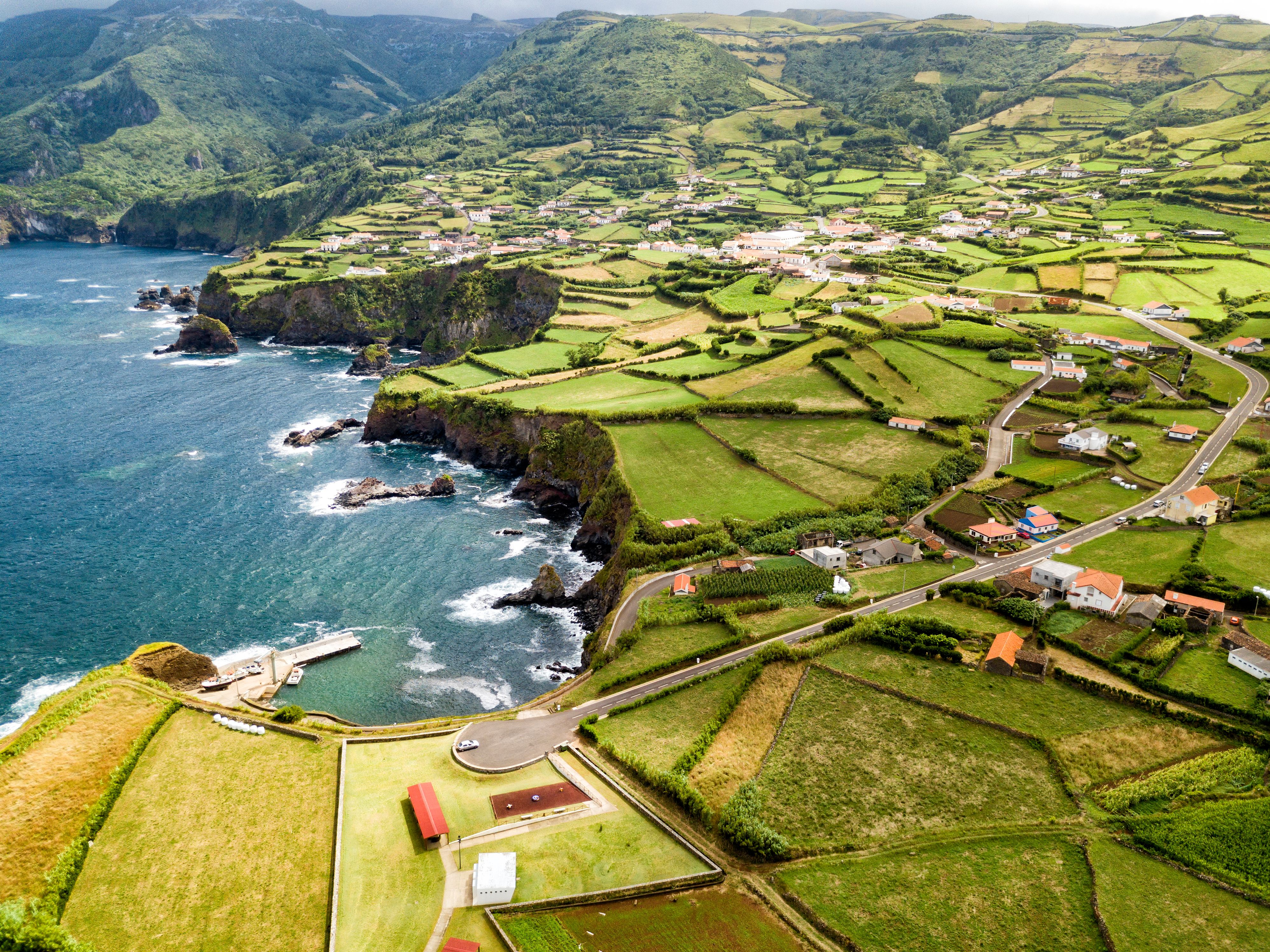 Biludlejning i Ponta Delgada (A&ccedil;ores)