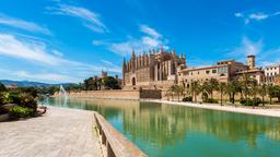 Find billige flybilletter fra Aalborg til Palma de Mallorca