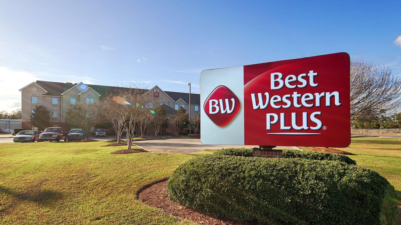 Best Western Plus Executive Hotel & Suites