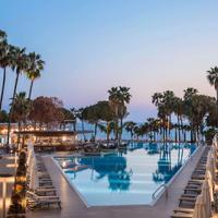 Acanthus and Cennet Barut Collectio