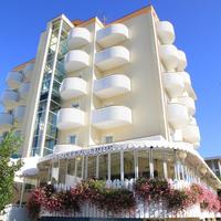 Salus Smart & Chic Hotel