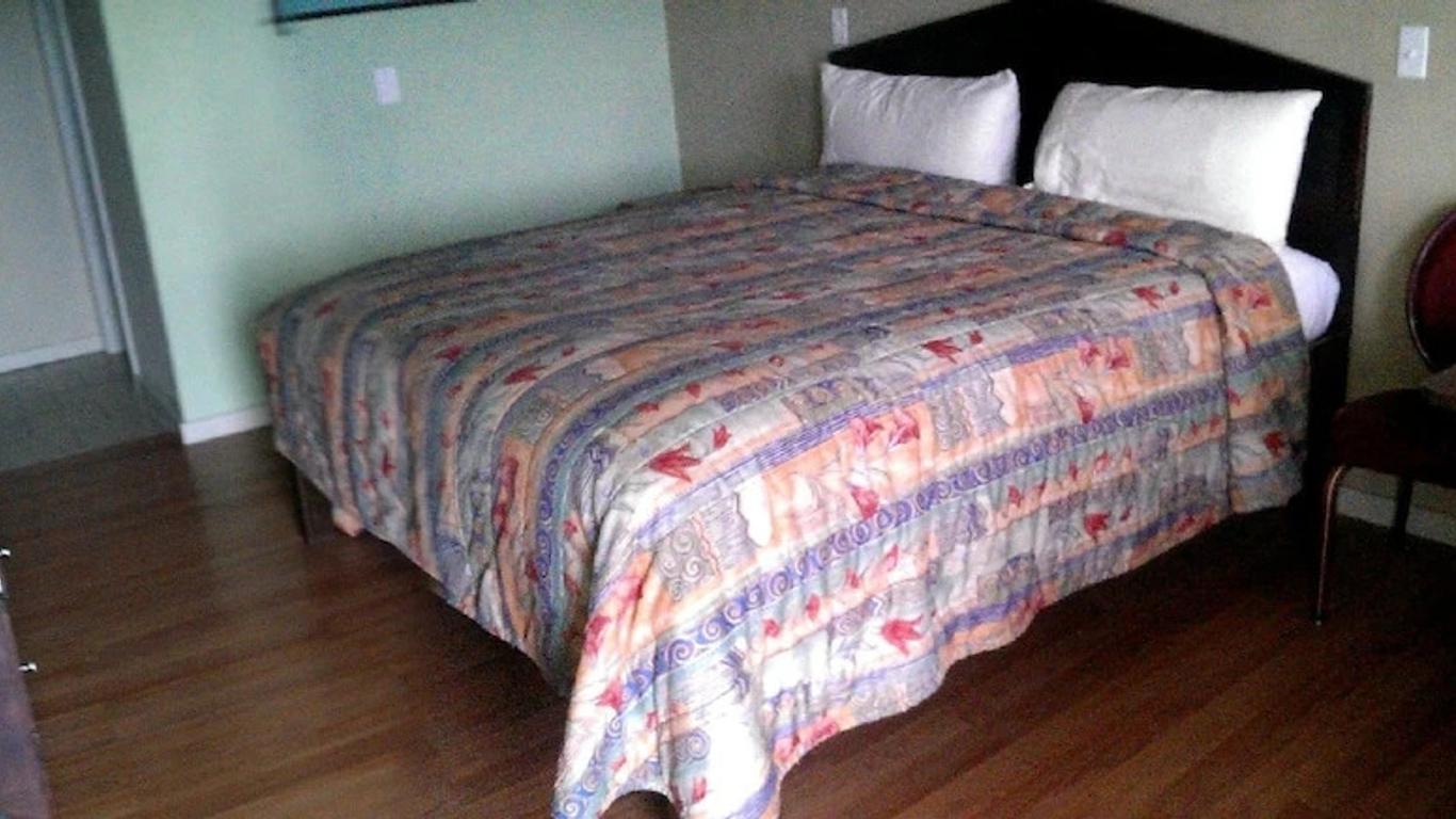 Provo Inn & Suites