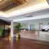 Receptionist