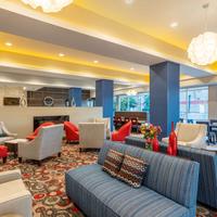 La Quinta Inn & Suites by Wyndham Bloomington