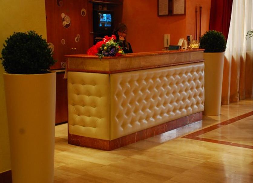 Receptionist Billede