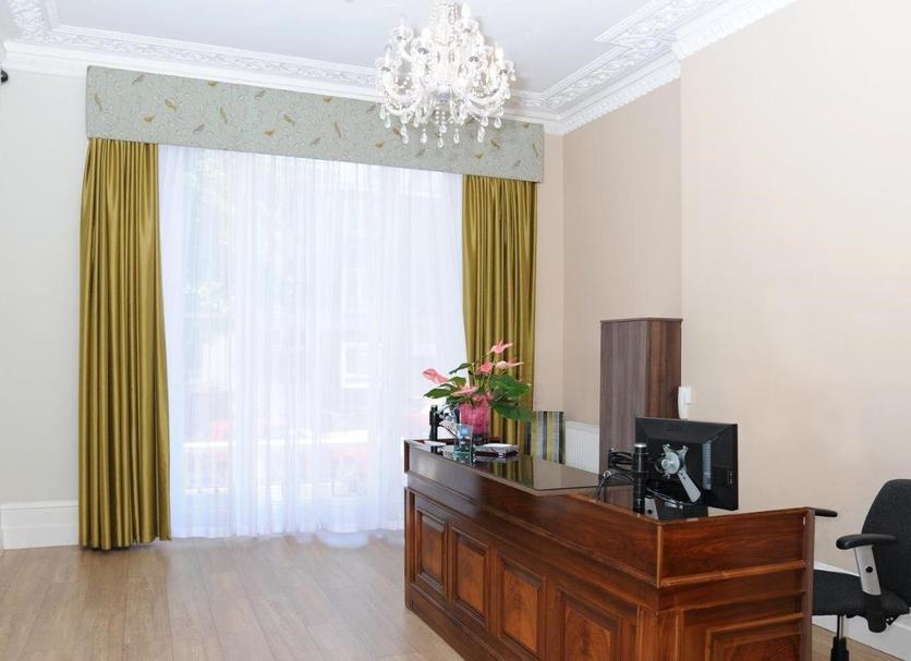 Receptionist Billede