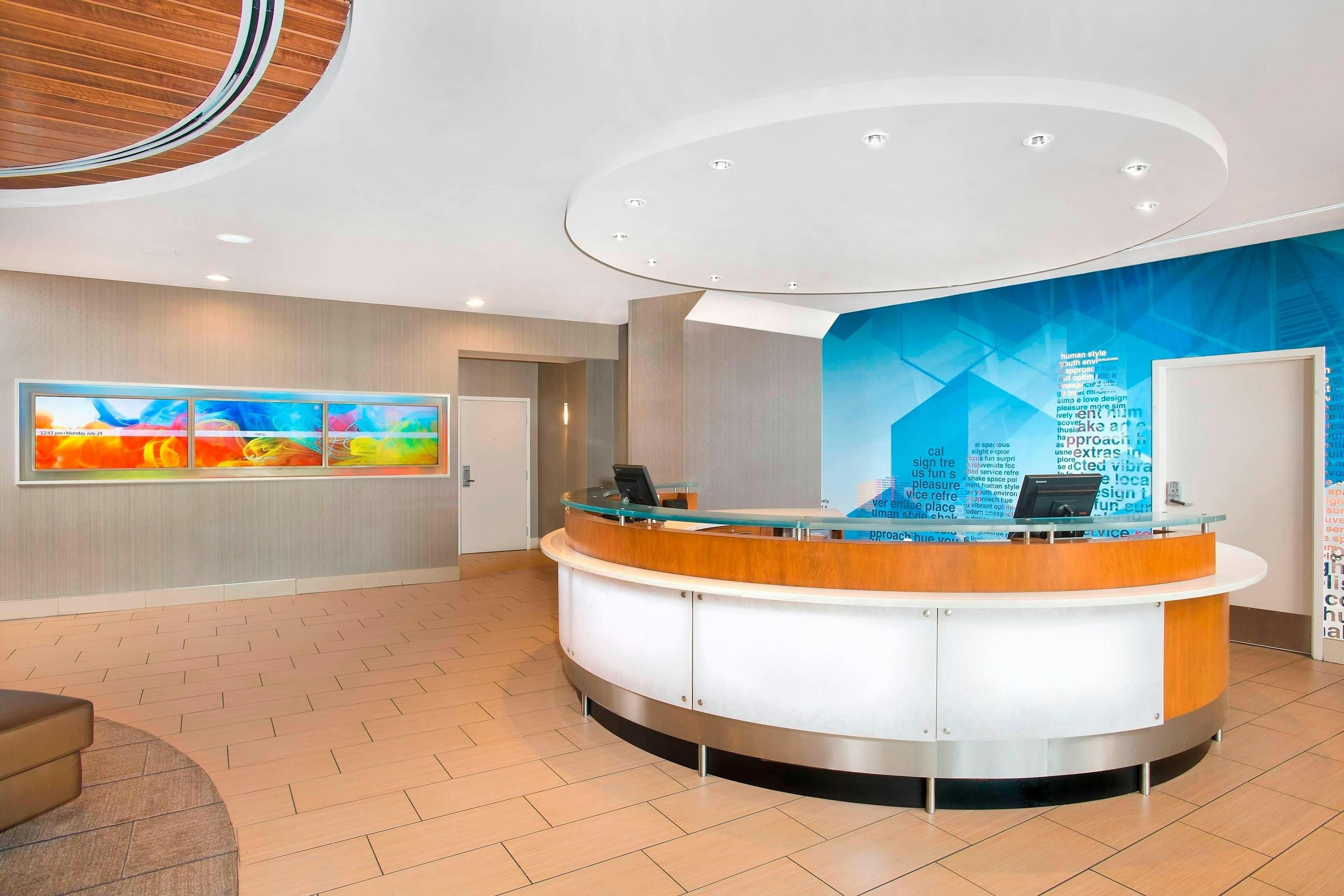 Receptionist