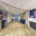 Receptionist