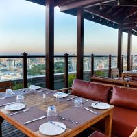 Aura Suites