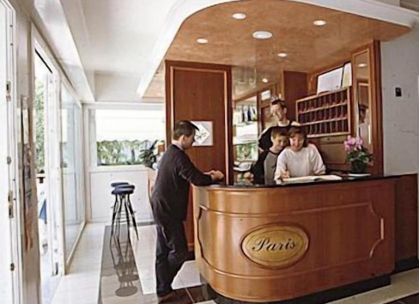 Receptionist Billede