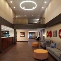 Hampton Inn Charleston-Southridge