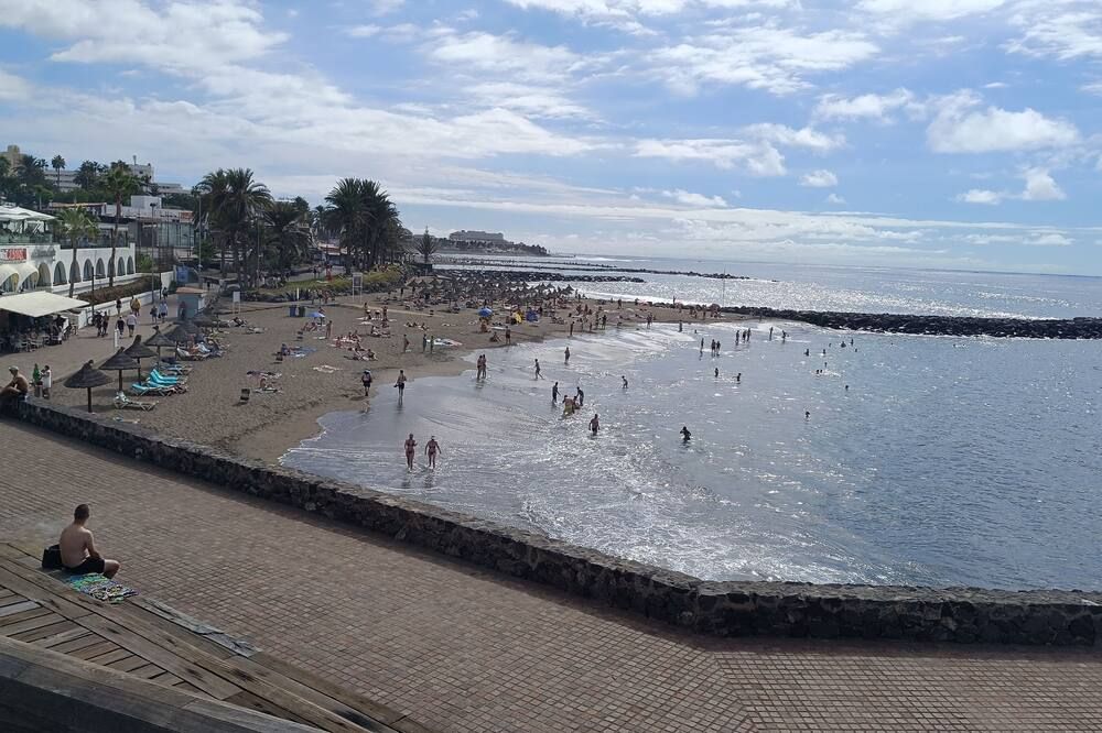 Strand