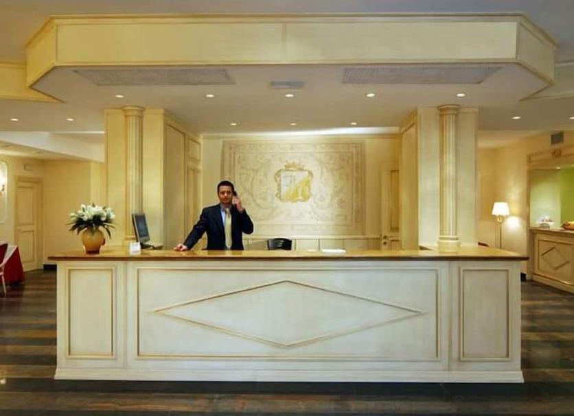 Receptionist Billede