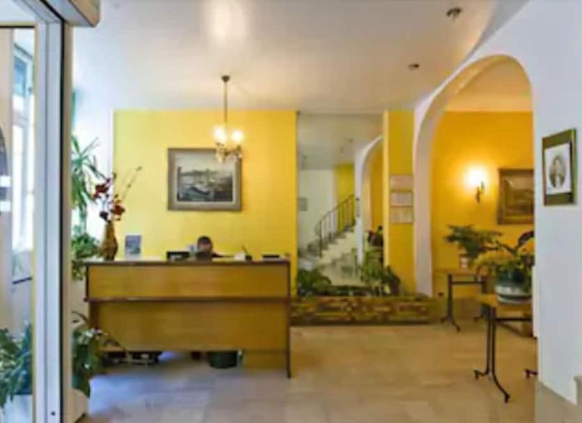 Receptionist Billede