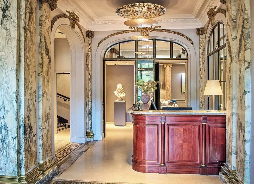 Receptionist Billede