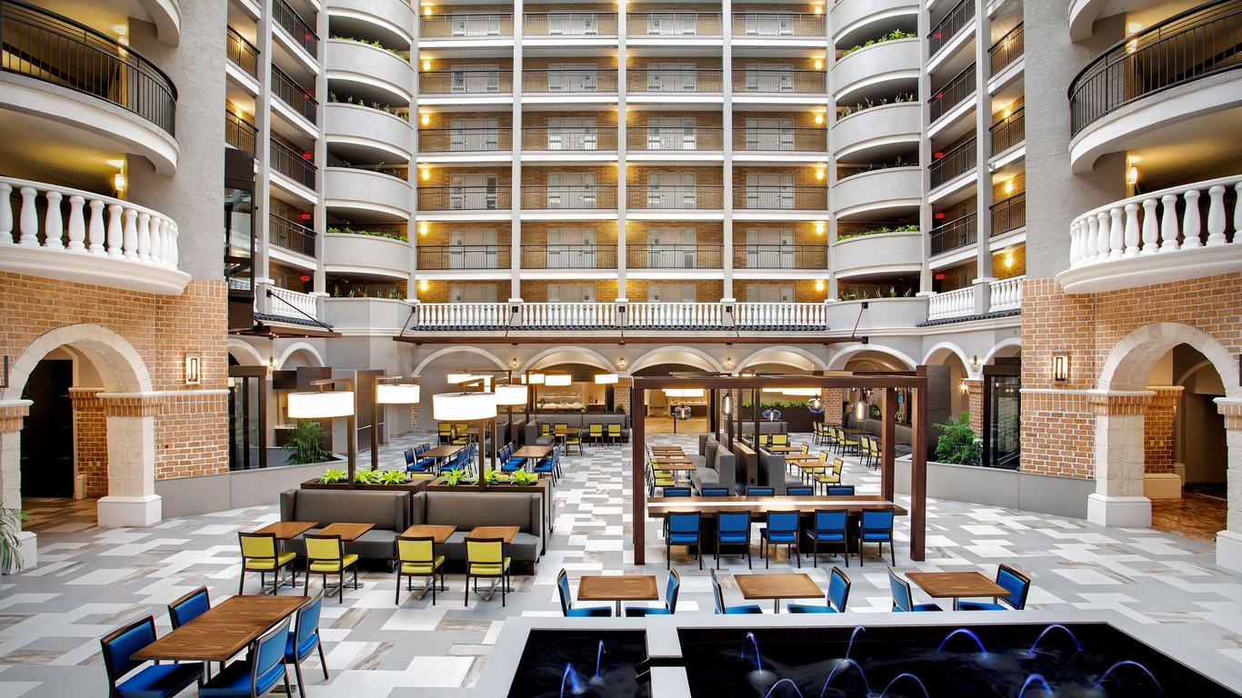 Embassy Suites by Hilton Orlando International Dr Conv Ctr