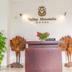 Receptionist