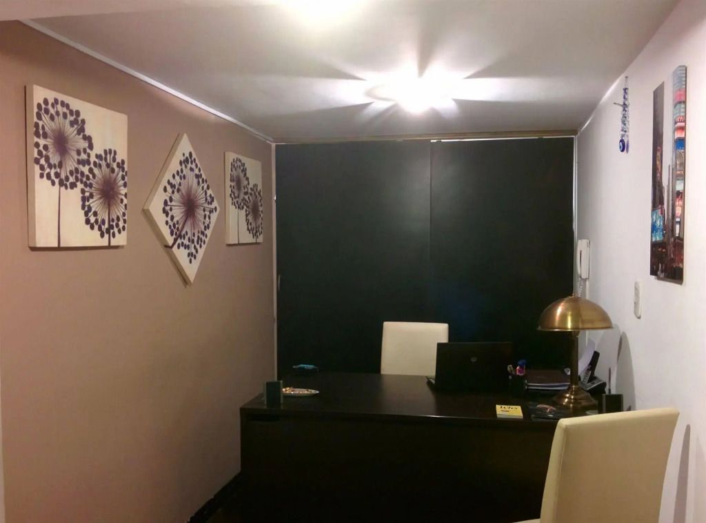 Receptionist