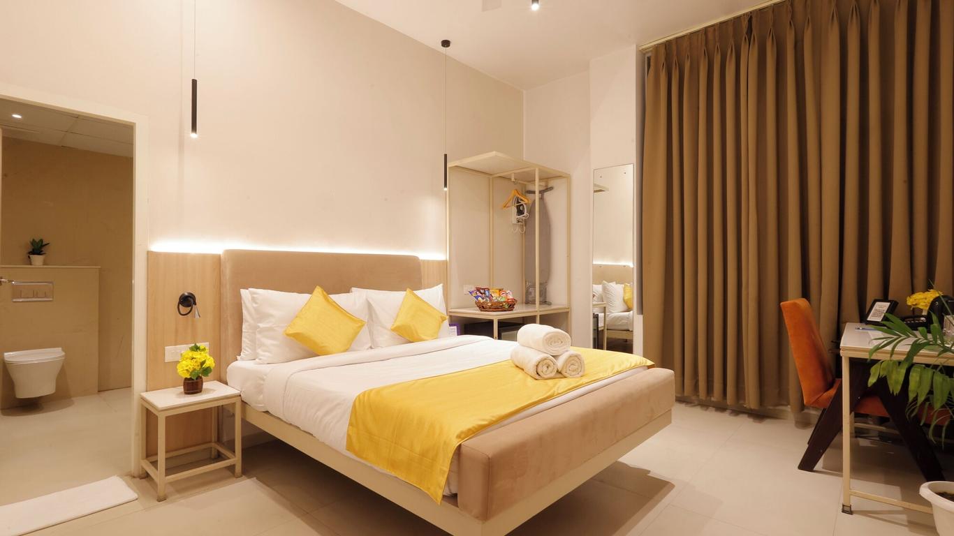 Hotel Varuna