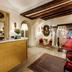 Receptionist