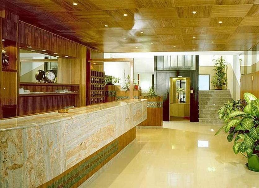 Receptionist Billede