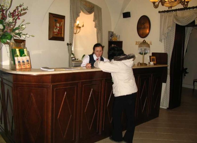 Receptionist Billede