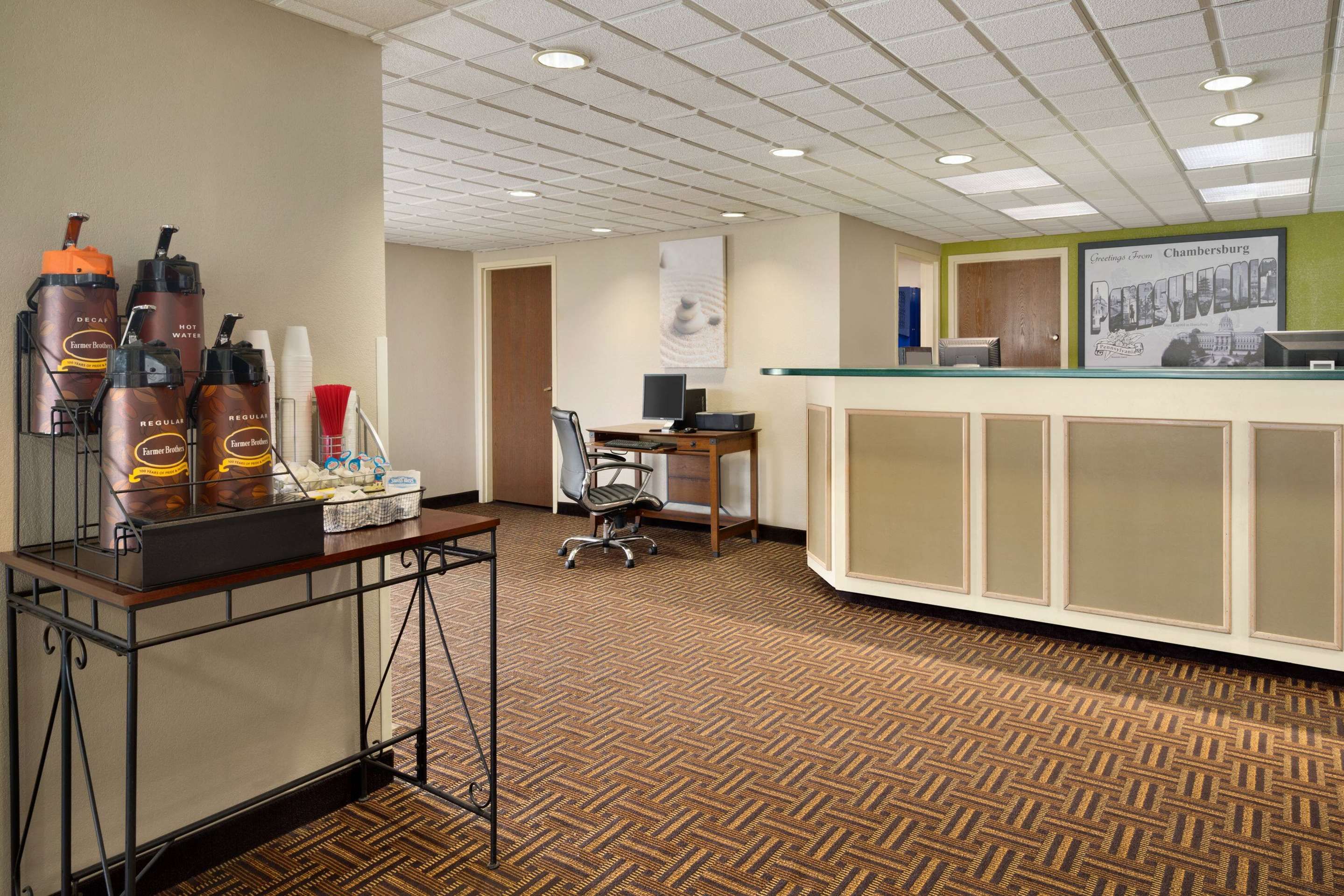 Receptionist