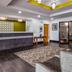 Receptionist