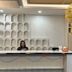 Receptionist