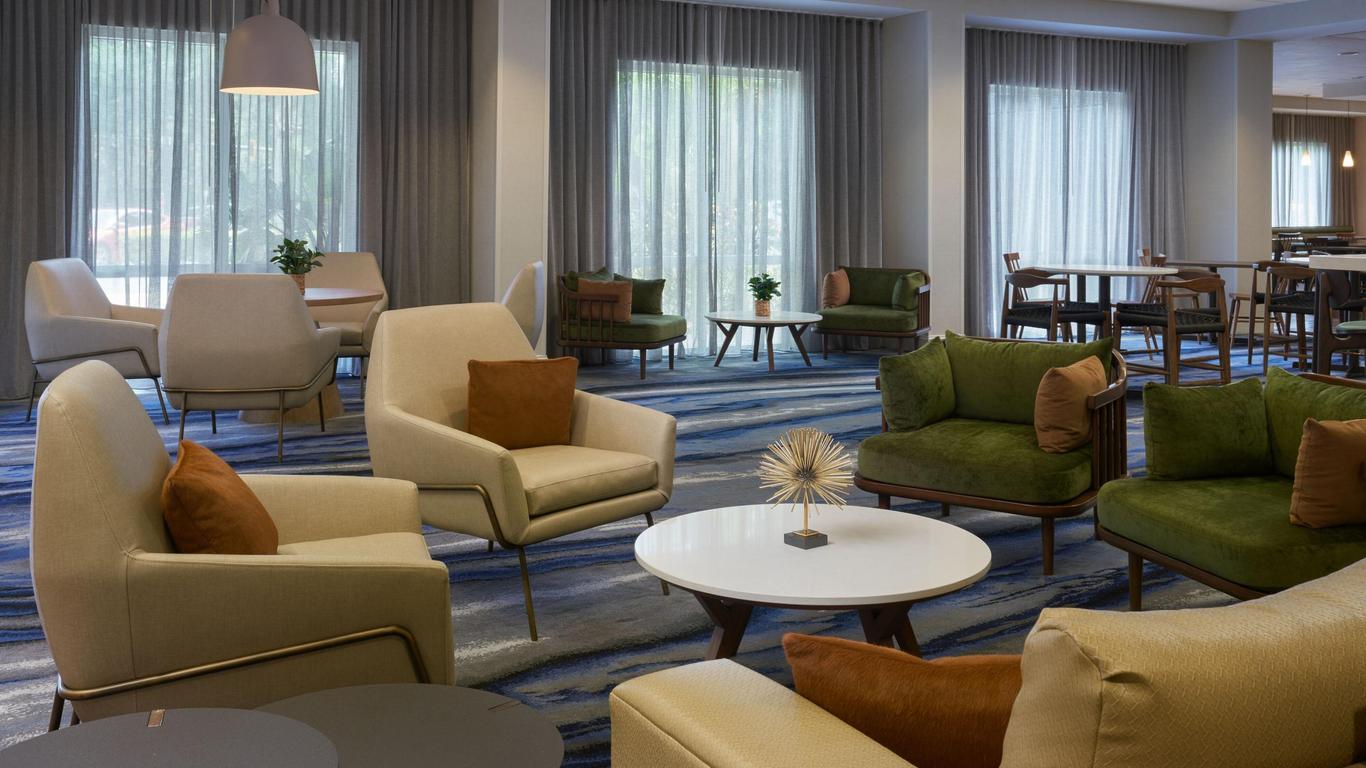 Fairfield Inn & Suites by Marriott Orlando International Drive/Convention Center