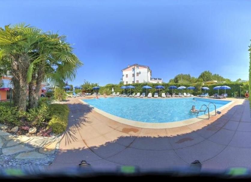 Pool Billede