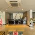 Receptionist
