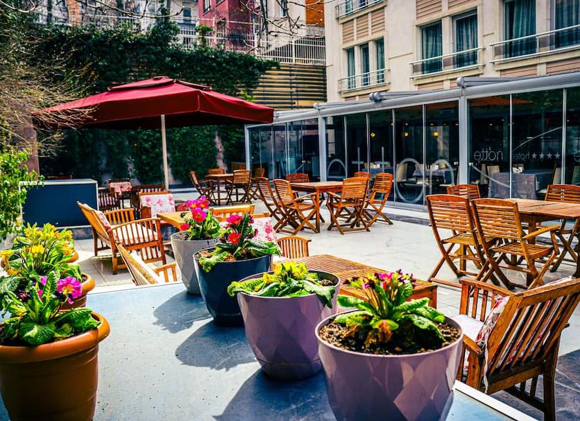 Patio Billede