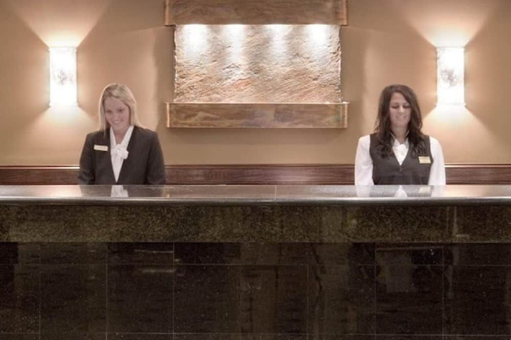 Receptionist