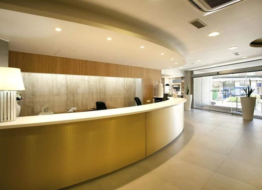 Receptionist Billede