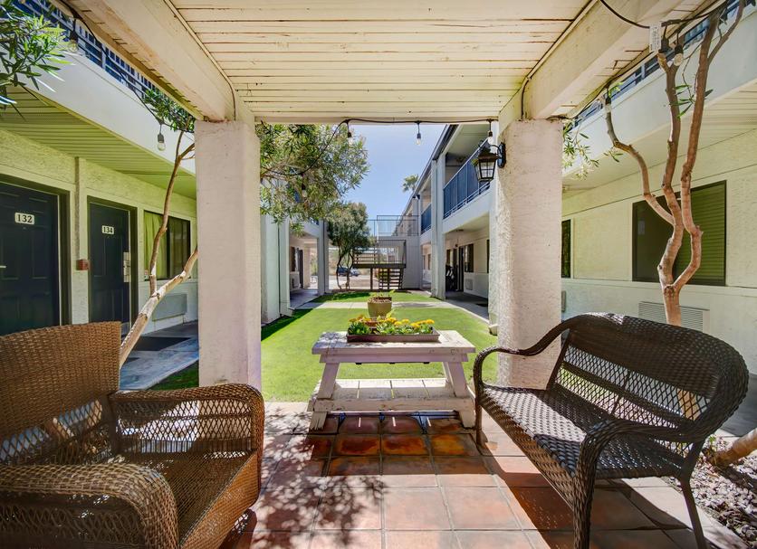 Patio Billede