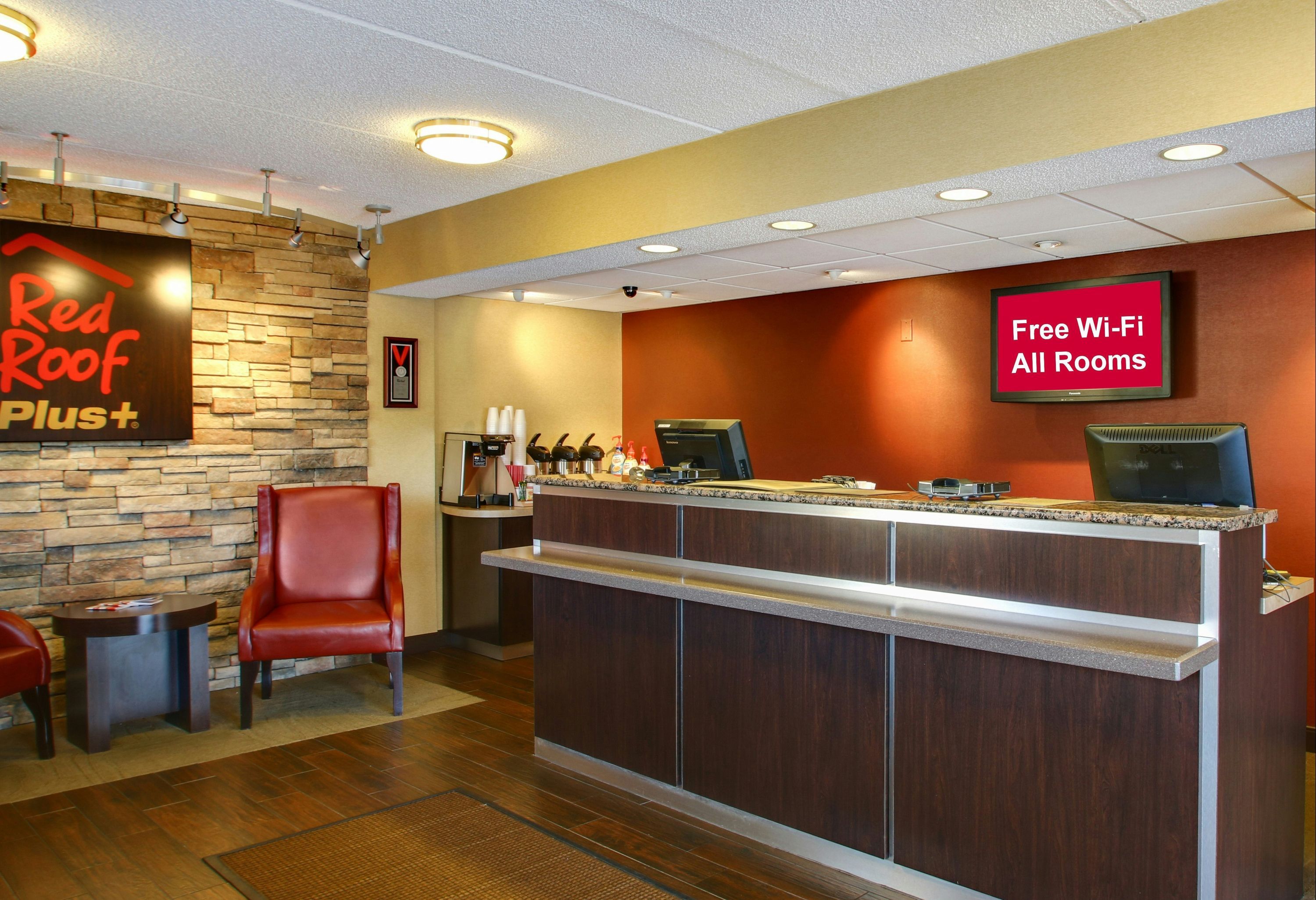 Receptionist