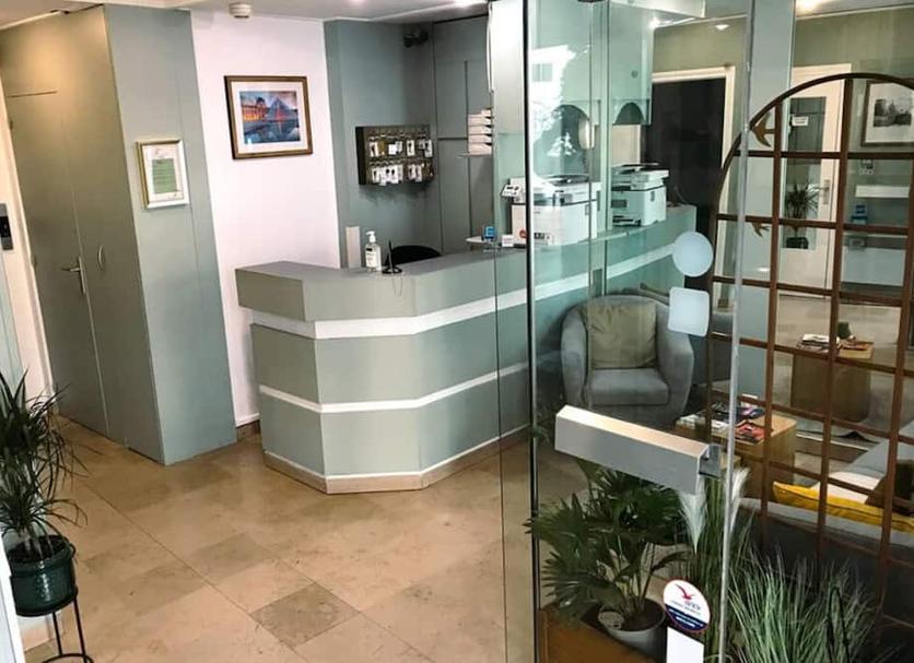 Receptionist Billede