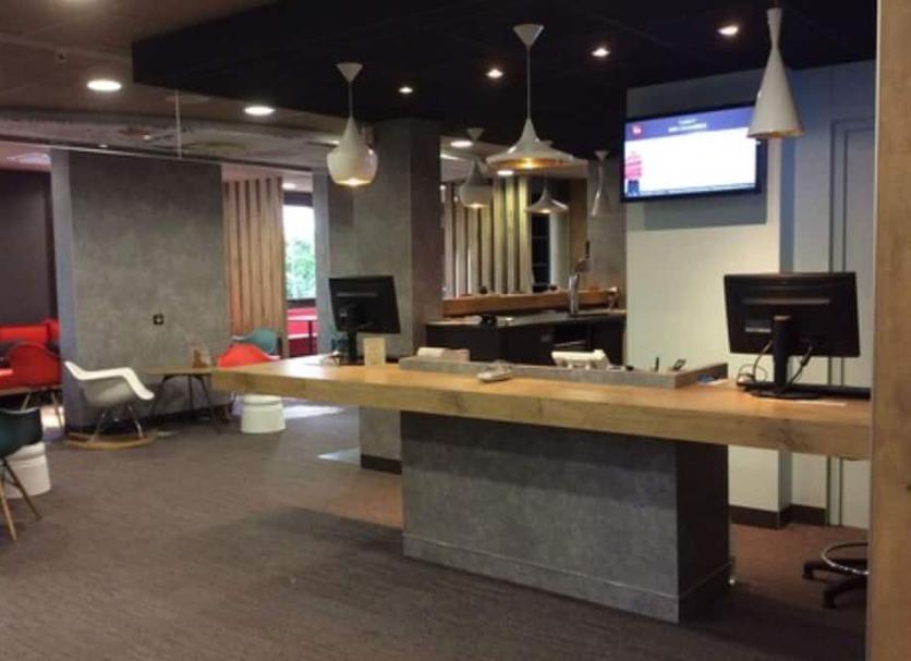 Receptionist Billede