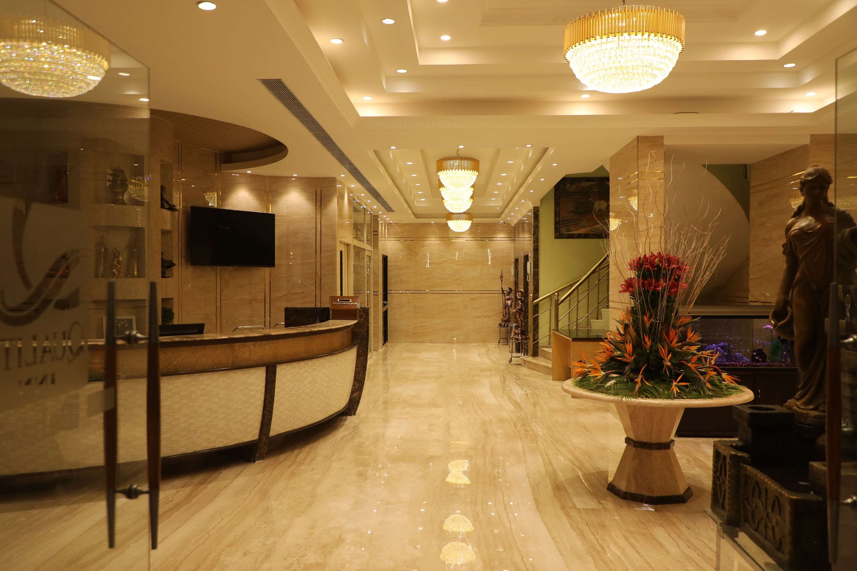 Receptionist
