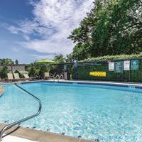 La Quinta Inn & Suites by Wyndham Warwick Providence Airport