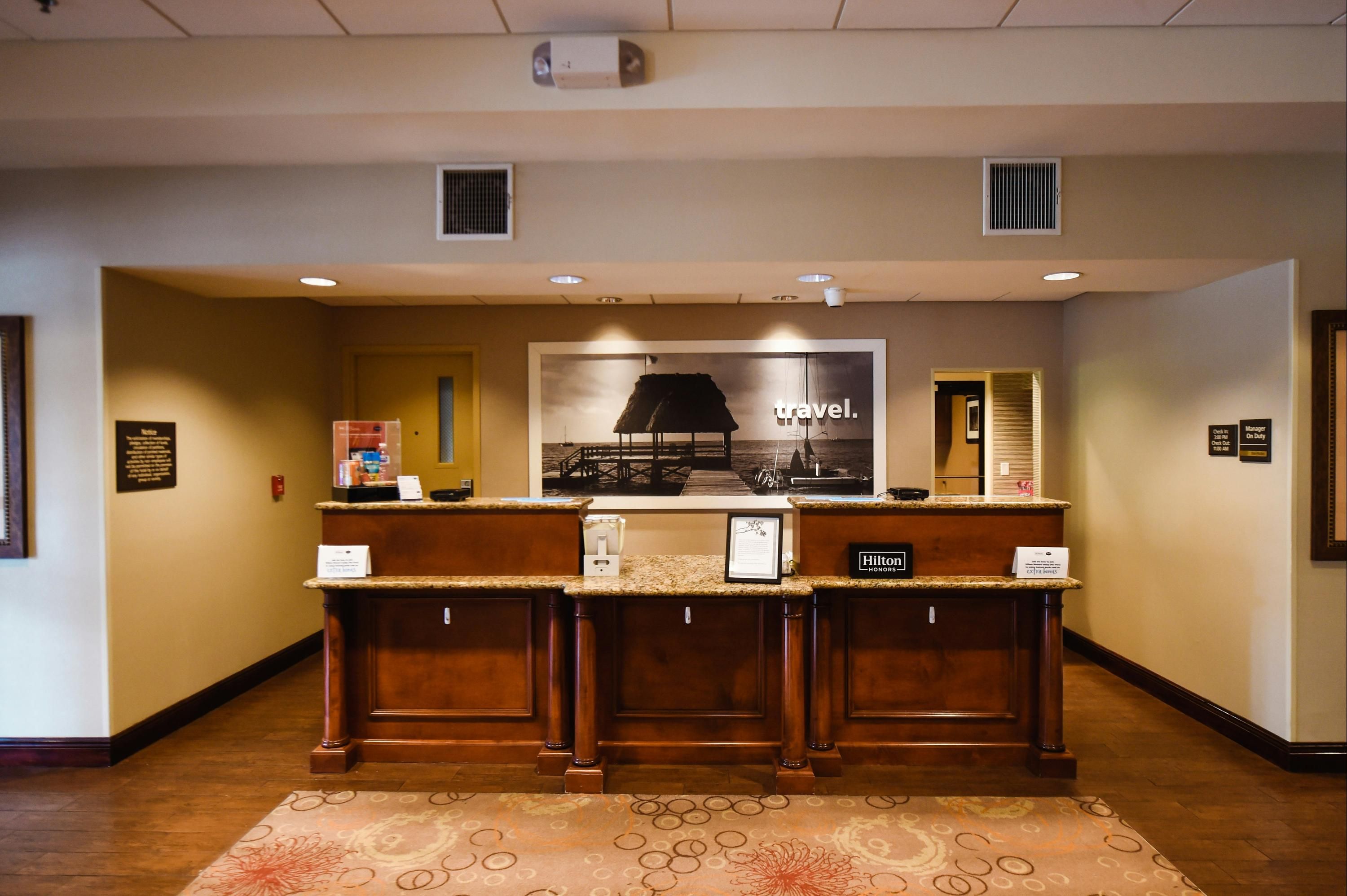 Receptionist