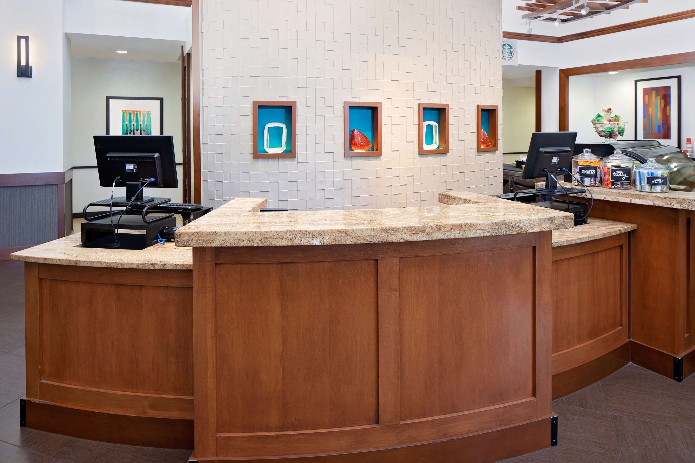 Receptionist