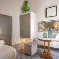 Al Console Luxury Suite