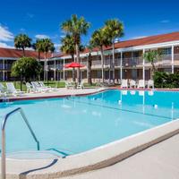 Super 8 by Wyndham Lake City