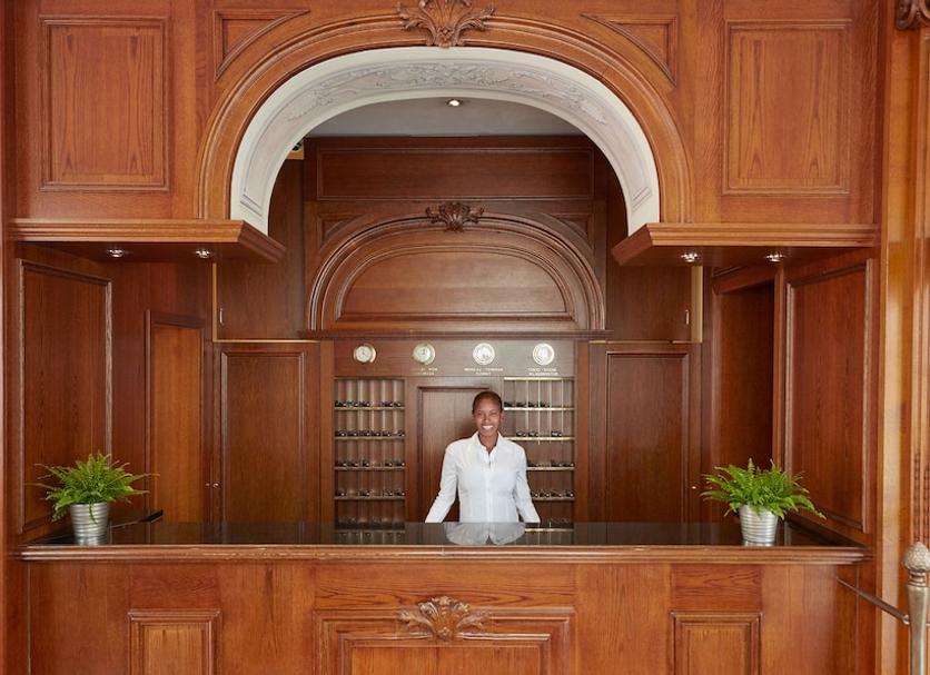 Receptionist Billede