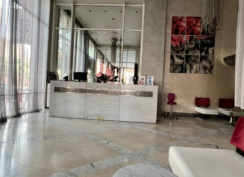 Receptionist Billede